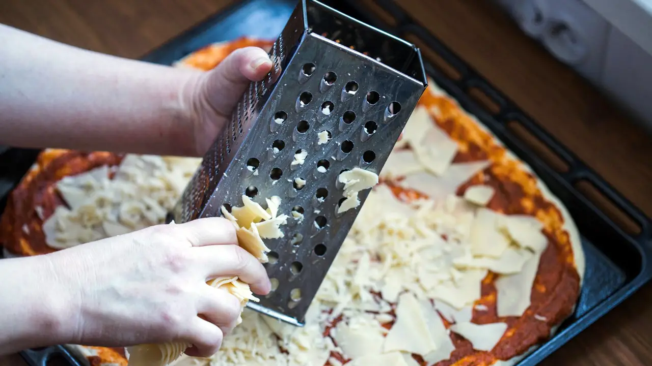 Até quantos dias pode guardar pizza na geladeira?